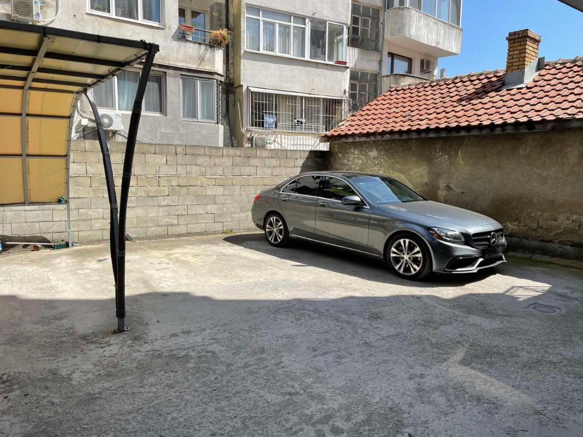 Colibri Central Apartment Варна Экстерьер фото