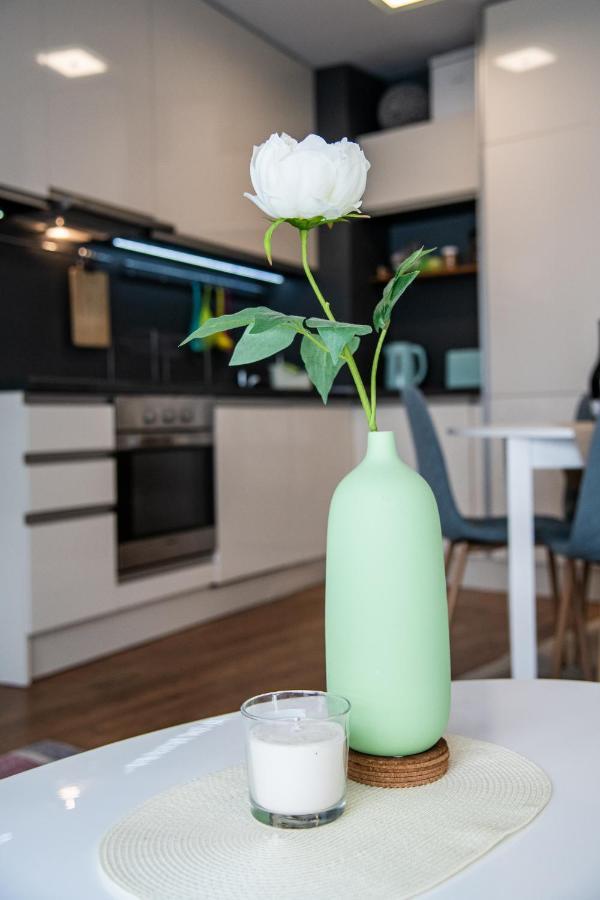 Colibri Central Apartment Варна Экстерьер фото