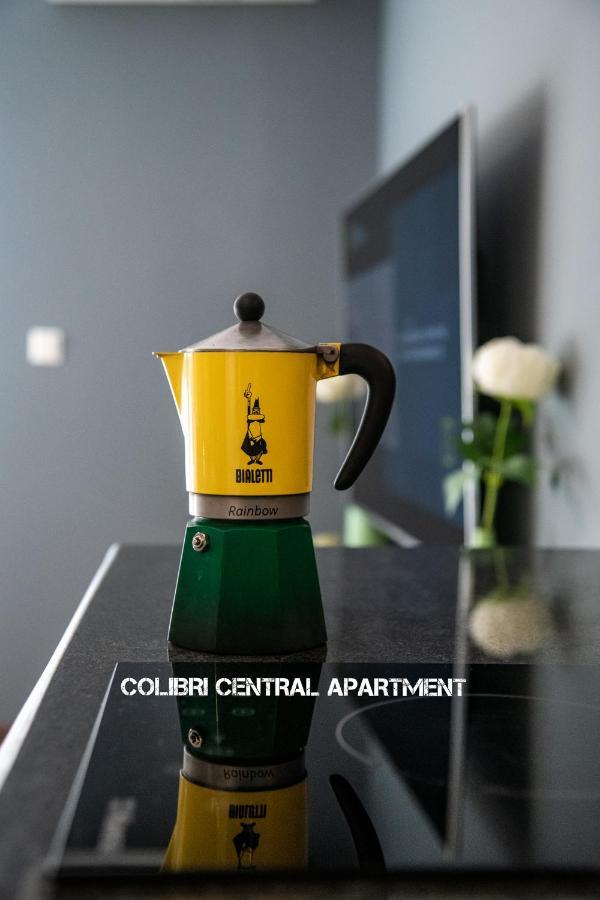 Colibri Central Apartment Варна Экстерьер фото