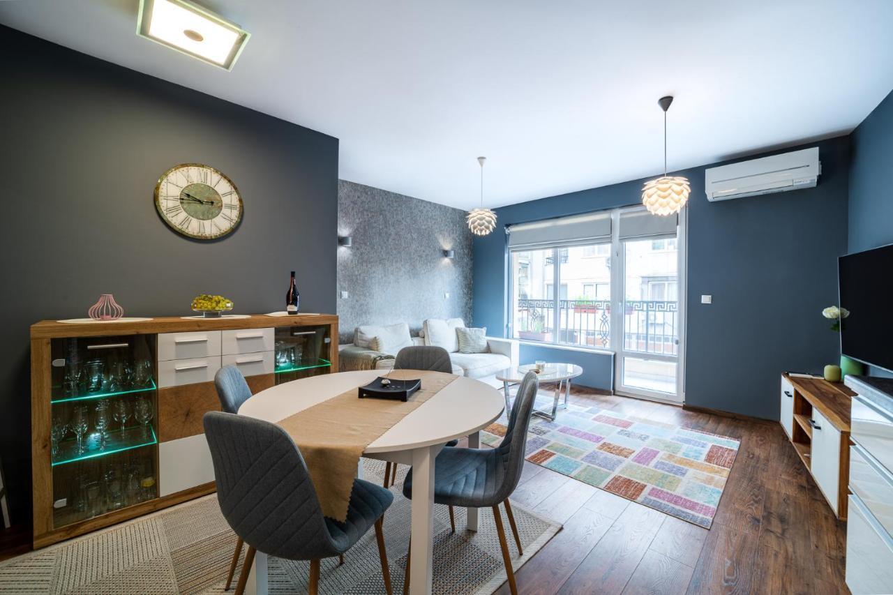 Colibri Central Apartment Варна Экстерьер фото