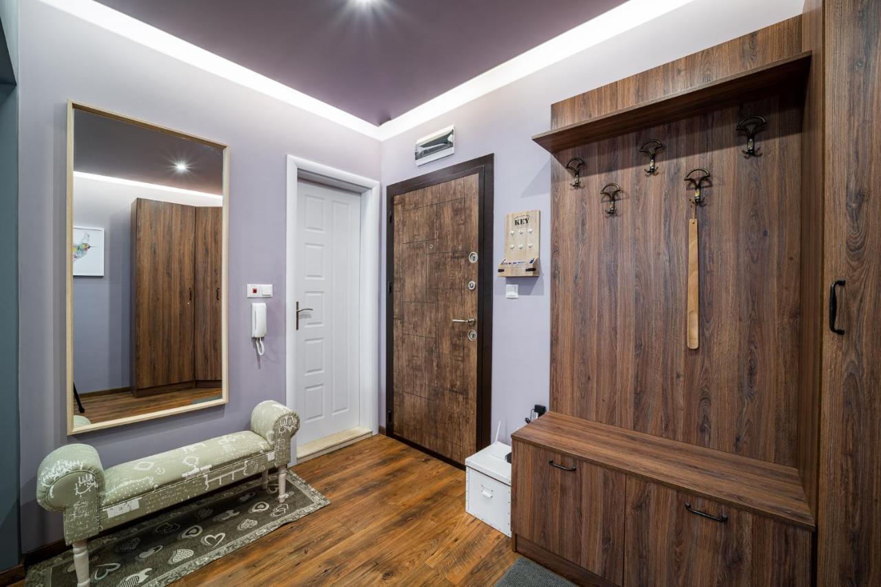 Colibri Central Apartment Варна Экстерьер фото